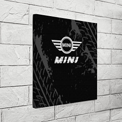 Холст квадратный Mini speed на темном фоне со следами шин, цвет: 3D-принт — фото 2