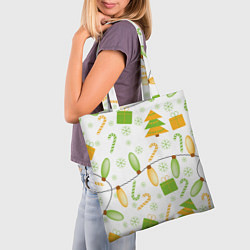 Сумка-шопер Желто-зеленые гирлянды с елочками и подарками, цвет: 3D-принт — фото 2