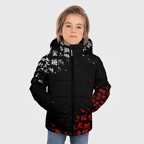Зимняя куртка для мальчика КРАСНО БЕЛЫЕ ИЕРОГЛИФЫ ЯПОНИЯ БРЫЗГИ / 3D-Светло-серый – фото 3