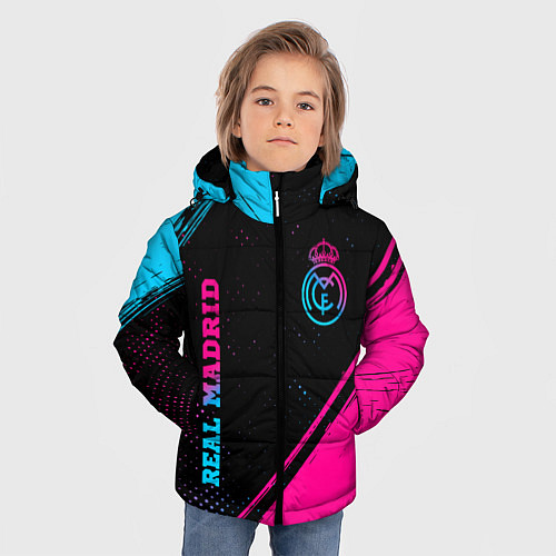 Зимняя куртка для мальчика Real Madrid - neon gradient: символ и надпись верт / 3D-Черный – фото 3