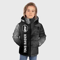 Куртка зимняя для мальчика Tomb Raider glitch на темном фоне: по-вертикали, цвет: 3D-черный — фото 2