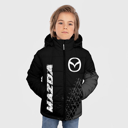 Зимняя куртка для мальчика Mazda speed на темном фоне со следами шин: надпись / 3D-Черный – фото 3