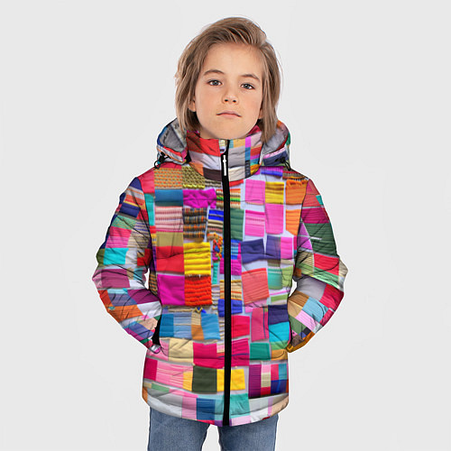 Зимняя куртка для мальчика Разноцветные лоскутки / 3D-Черный – фото 3