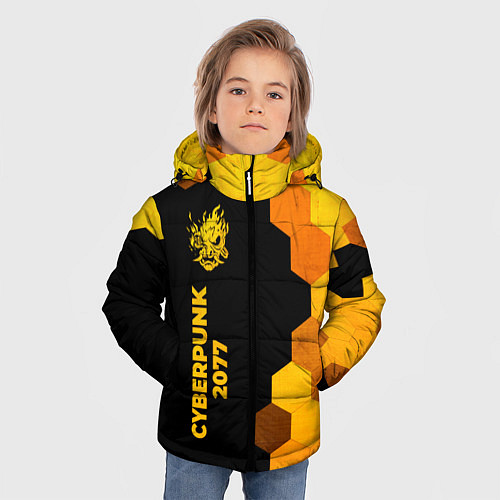 Зимняя куртка для мальчика Cyberpunk 2077 - gold gradient по-вертикали / 3D-Черный – фото 3