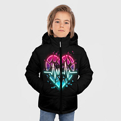 Куртка зимняя для мальчика Разбитое сердце с линией пульса со свечением, цвет: 3D-черный — фото 2