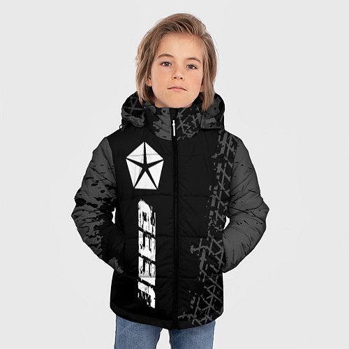 Зимняя куртка для мальчика Jeep speed на темном фоне со следами шин по-вертик / 3D-Черный – фото 3