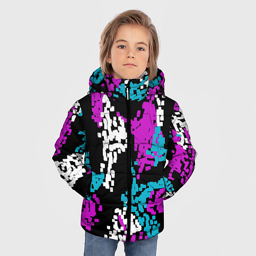 Зимняя куртка для мальчика Пиксельные узоры камуфляжа / 3D-Черный – фото 3