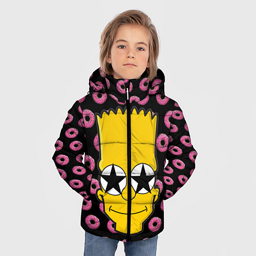 Зимняя куртка для мальчика Барт Симпсон на фоне пончиков / 3D-Черный – фото 3