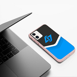 Чехол iPhone 11 матовый CLG Uniform, цвет: 3D-светло-розовый — фото 2