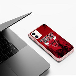 Чехол iPhone 11 матовый CHICAGO BULLS, цвет: 3D-светло-розовый — фото 2