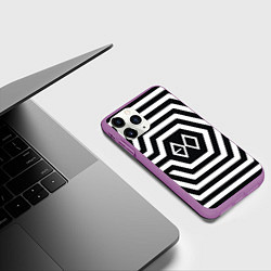 Чехол iPhone 11 Pro матовый EXO Geometry, цвет: 3D-фиолетовый — фото 2