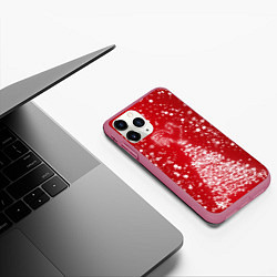 Чехол iPhone 11 Pro матовый Елка и снег, цвет: 3D-малиновый — фото 2