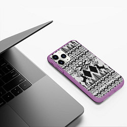 Чехол iPhone 11 Pro матовый Dead Christmas, цвет: 3D-фиолетовый — фото 2