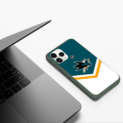 Чехол iPhone 11 Pro матовый NHL: San Jose Sharks, цвет: 3D-темно-зеленый — фото 2