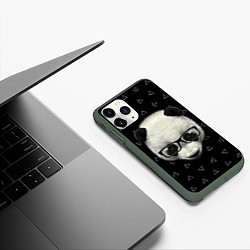 Чехол iPhone 11 Pro матовый Умная панда, цвет: 3D-темно-зеленый — фото 2