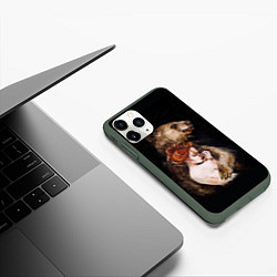 Чехол iPhone 11 Pro матовый Лесной защитник, цвет: 3D-темно-зеленый — фото 2