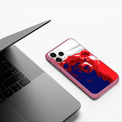 Чехол iPhone 11 Pro матовый Российский медведь, цвет: 3D-малиновый — фото 2