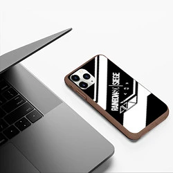 Чехол iPhone 11 Pro матовый RAINBOW SIX SIEGE R6S, цвет: 3D-коричневый — фото 2