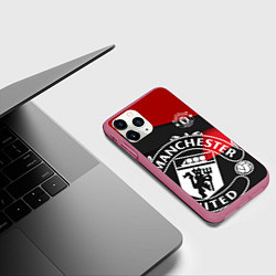 Чехол iPhone 11 Pro матовый FC Man United: Exclusive, цвет: 3D-малиновый — фото 2