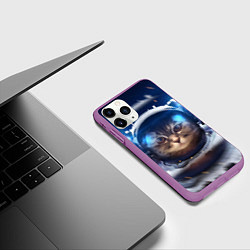 Чехол iPhone 11 Pro матовый Кот-космонавт, цвет: 3D-фиолетовый — фото 2