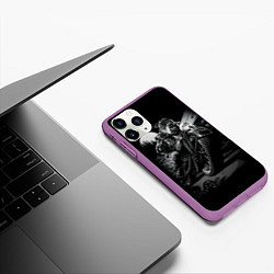 Чехол iPhone 11 Pro матовый Бульдог-байкер, цвет: 3D-фиолетовый — фото 2