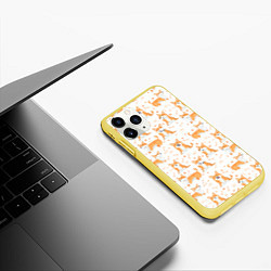 Чехол iPhone 11 Pro матовый Вельш Корги, цвет: 3D-желтый — фото 2