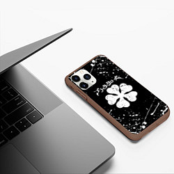 Чехол iPhone 11 Pro матовый ЧЁРНЫЙ КЛЕВЕР, цвет: 3D-коричневый — фото 2
