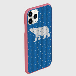 Чехол iPhone 11 Pro матовый Свитер с медведем, цвет: 3D-малиновый — фото 2