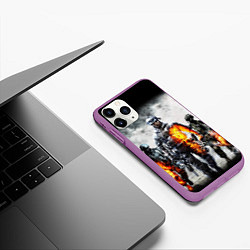 Чехол iPhone 11 Pro матовый Battlefield, цвет: 3D-фиолетовый — фото 2