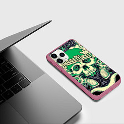 Чехол iPhone 11 Pro матовый Judas Priest, цвет: 3D-малиновый — фото 2