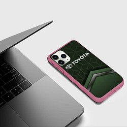 Чехол iPhone 11 Pro матовый TOYOTA, цвет: 3D-малиновый — фото 2