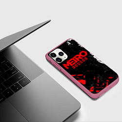 Чехол iPhone 11 Pro матовый METRO EXODUS, цвет: 3D-малиновый — фото 2
