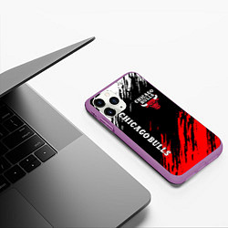 Чехол iPhone 11 Pro матовый CHICAGO BULLS, цвет: 3D-фиолетовый — фото 2