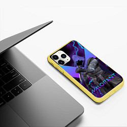 Чехол iPhone 11 Pro матовый VALORANT OMEN, цвет: 3D-желтый — фото 2