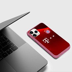 Чехол iPhone 11 Pro матовый BAYERN MUNCHEN, цвет: 3D-малиновый — фото 2