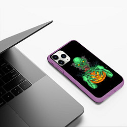 Чехол iPhone 11 Pro матовый Halloween Zombie, цвет: 3D-фиолетовый — фото 2