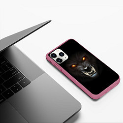 Чехол iPhone 11 Pro матовый Злой Волк, цвет: 3D-малиновый — фото 2