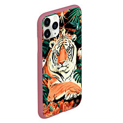 Чехол iPhone 11 Pro матовый Огненный Тигр в Цветах, цвет: 3D-малиновый — фото 2