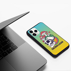 Чехол iPhone 11 Pro матовый Поганки на черепе Психоделика, цвет: 3D-черный — фото 2
