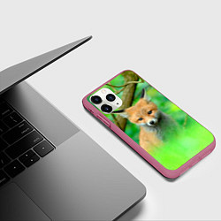 Чехол iPhone 11 Pro матовый Лисенок в зеленом лесу, цвет: 3D-малиновый — фото 2