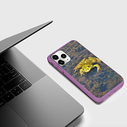 Чехол iPhone 11 Pro матовый Лягушка, цвет: 3D-фиолетовый — фото 2