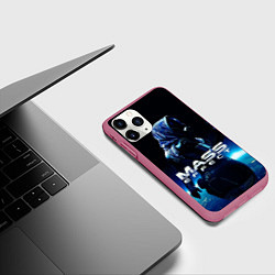 Чехол iPhone 11 Pro матовый MASS EFFECT ТАЛИ ЗОРА, цвет: 3D-малиновый — фото 2