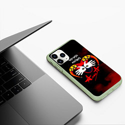 Чехол iPhone 11 Pro матовый Черная метка АлисА, цвет: 3D-салатовый — фото 2