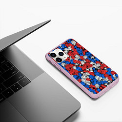 Чехол iPhone 11 Pro матовый Бело-сине-красные матрёшки, цвет: 3D-розовый — фото 2