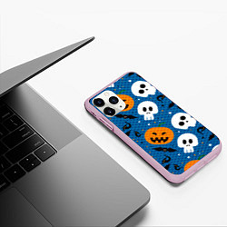 Чехол iPhone 11 Pro матовый ЧЕРЕПА И ТЫКВЫ HALLOWEEN, цвет: 3D-розовый — фото 2