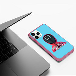 Чехол iPhone 11 Pro матовый Squid game квадрат - Игра в кальмара, цвет: 3D-малиновый — фото 2