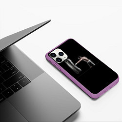 Чехол iPhone 11 Pro матовый Красивый мужик, цвет: 3D-фиолетовый — фото 2