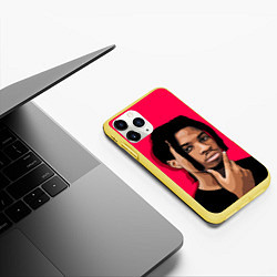 Чехол iPhone 11 Pro матовый Thinking Denzel, цвет: 3D-желтый — фото 2