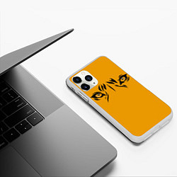 Чехол iPhone 11 Pro матовый Взгляд тигра fire theme, цвет: 3D-белый — фото 2