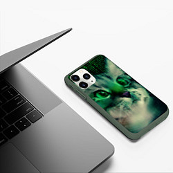 Чехол iPhone 11 Pro матовый Cat in The Digital World, цвет: 3D-темно-зеленый — фото 2